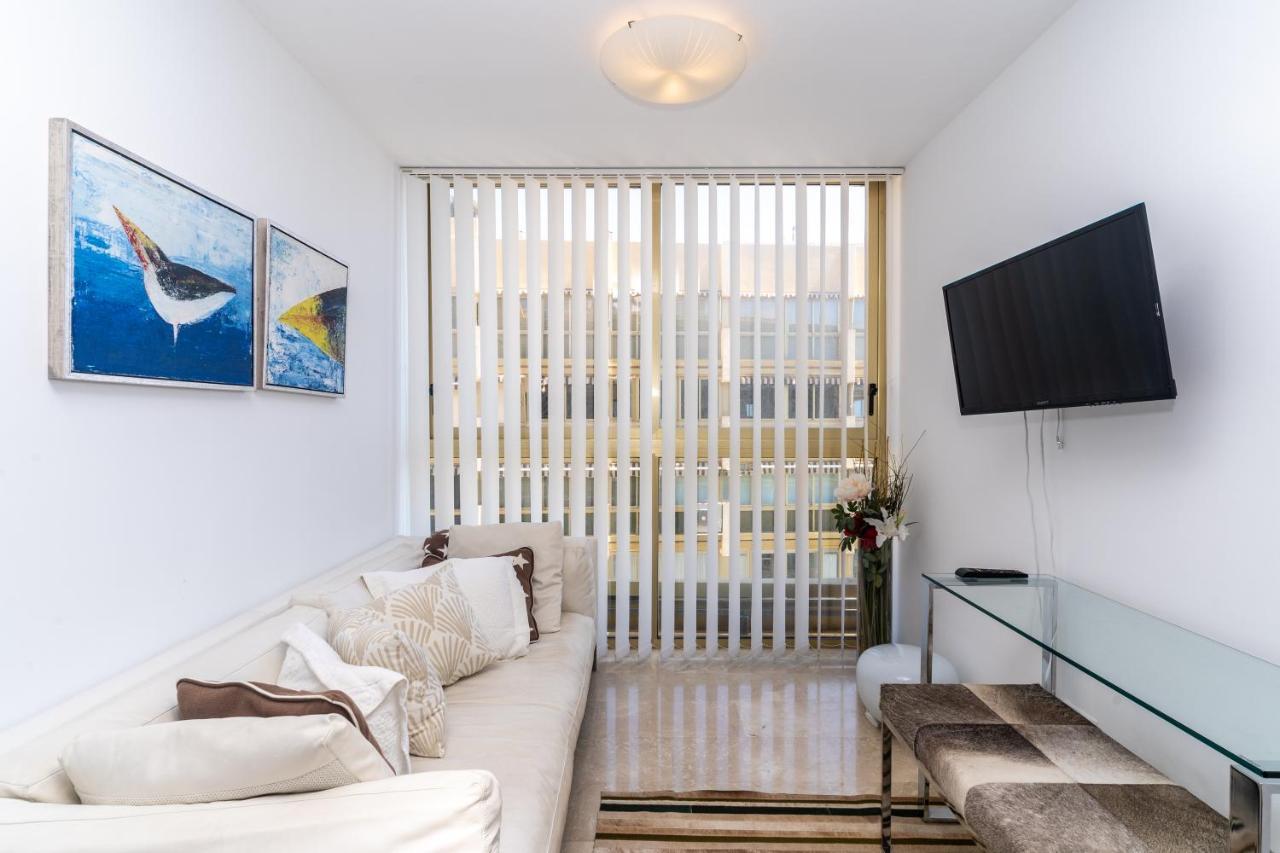 Unique First Line Apartment Марбелья Экстерьер фото