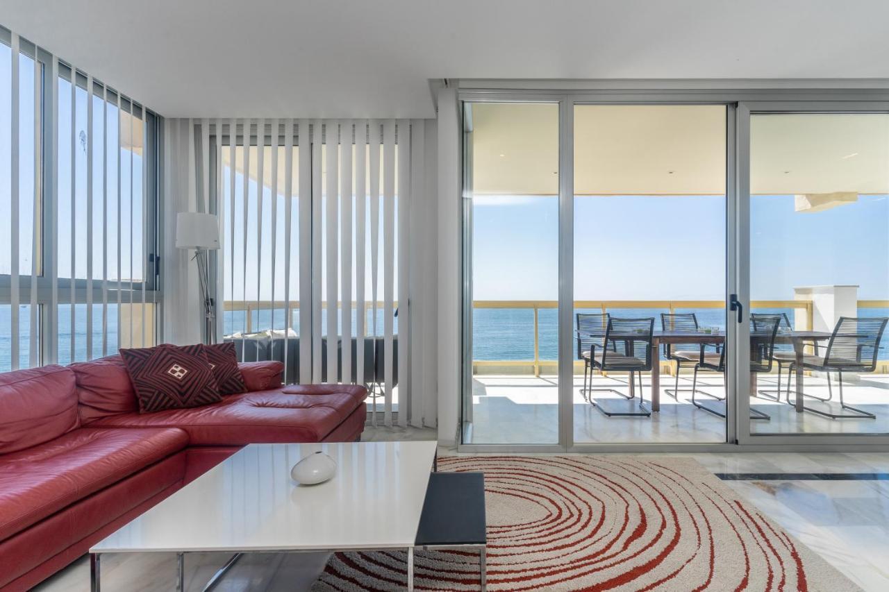 Unique First Line Apartment Марбелья Экстерьер фото
