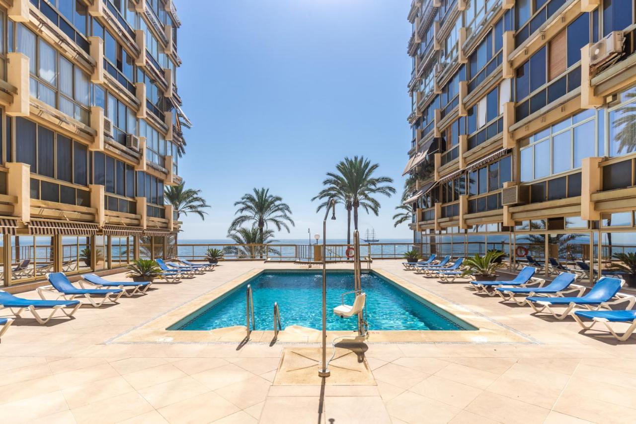Unique First Line Apartment Марбелья Экстерьер фото